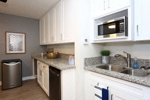 Gallery Photo 21
